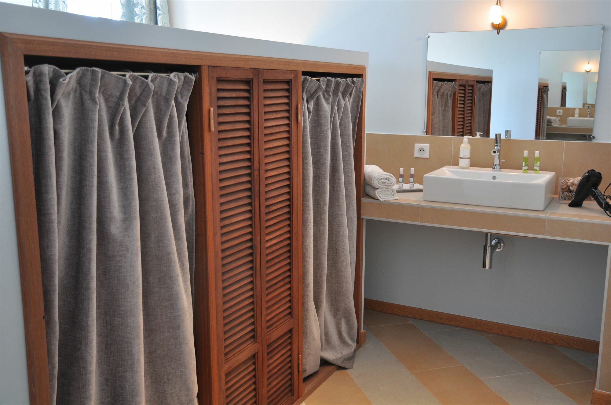 Casa Murina Hotel Ecologique De Charme แซร์รา-ดิ-แฟร์โร ภายนอก รูปภาพ